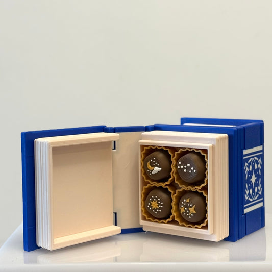 📦 Celestial Chocolate Clicker Box Perfect for Valentine's day gift