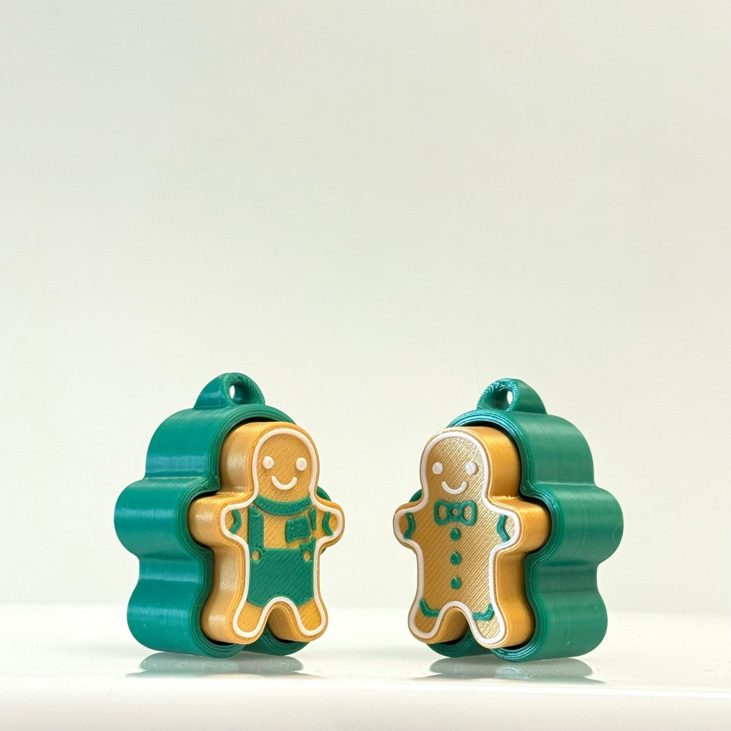 Christmas Green Gingerbread Man Clicker Keychain
