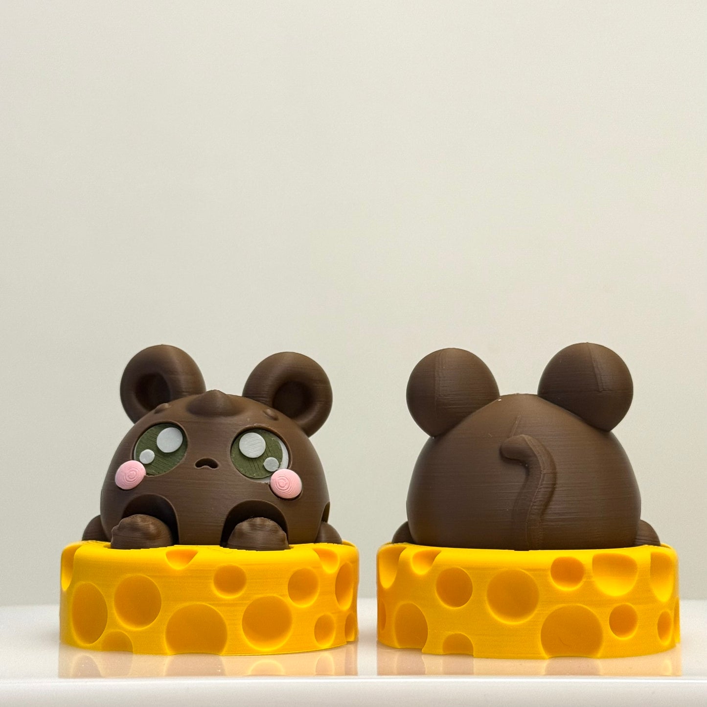 Mice & Munch Cheddar Chums clicker