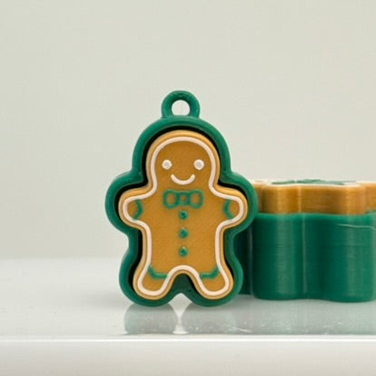 Christmas Green Gingerbread Man Clicker Keychain