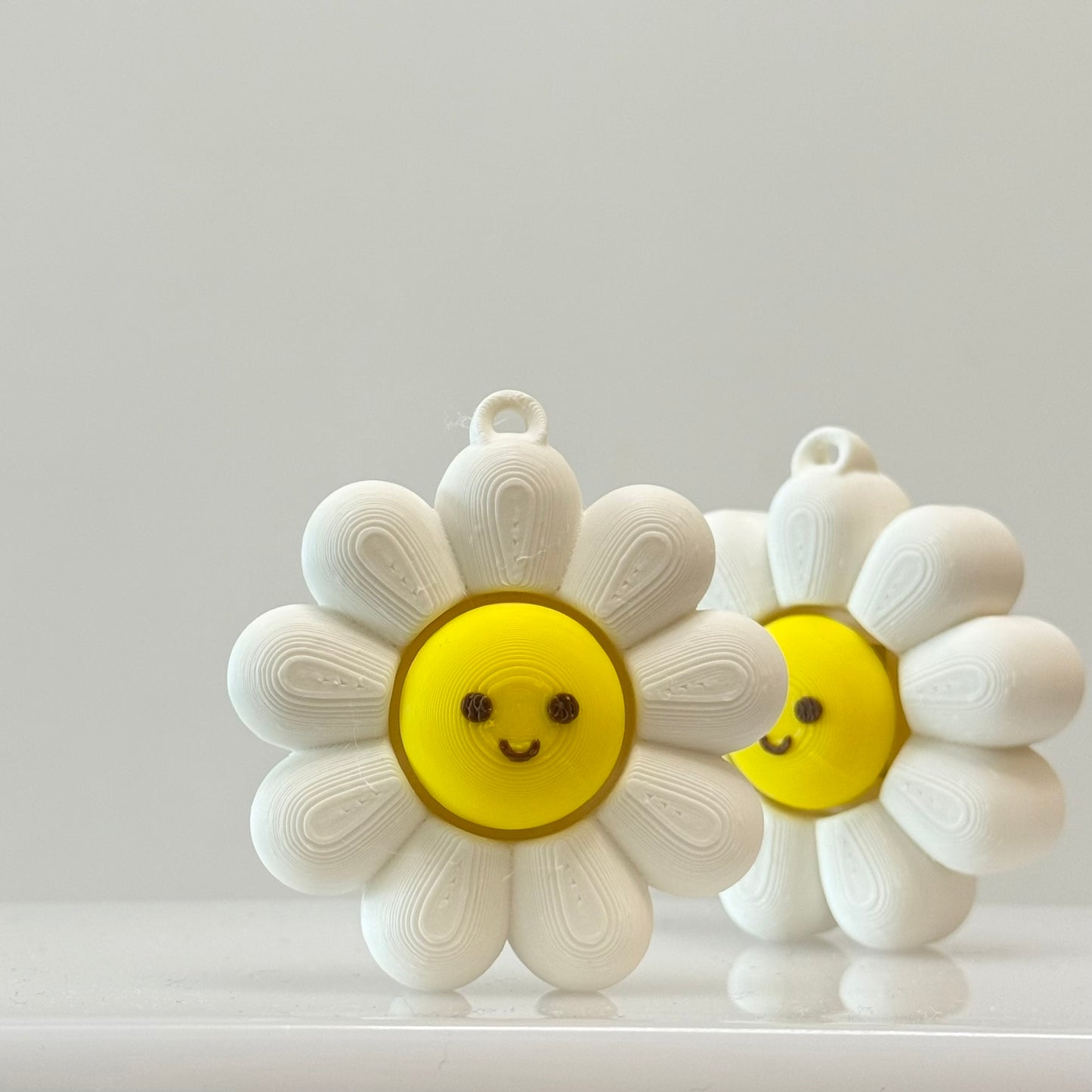 🌼Smiley Daisy Clicker– Sunshine Clicker Edition