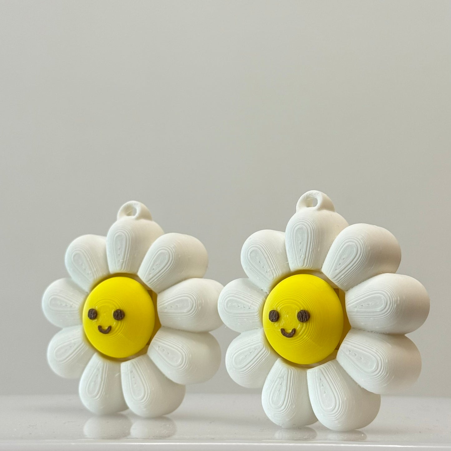 🌼Smiley Daisy Clicker– Sunshine Clicker Edition