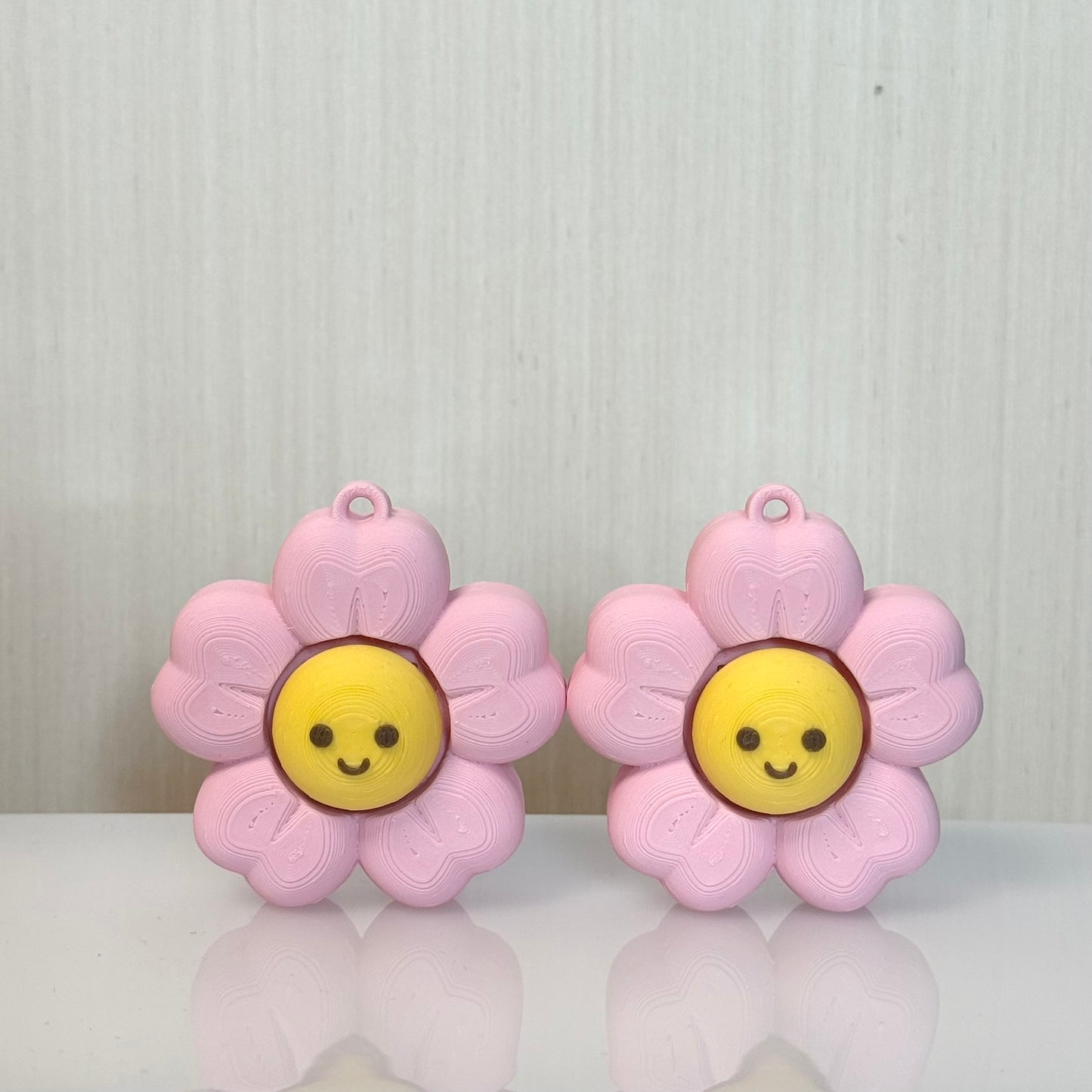 🌸 Small Sakura Blossom Clicker Keychain